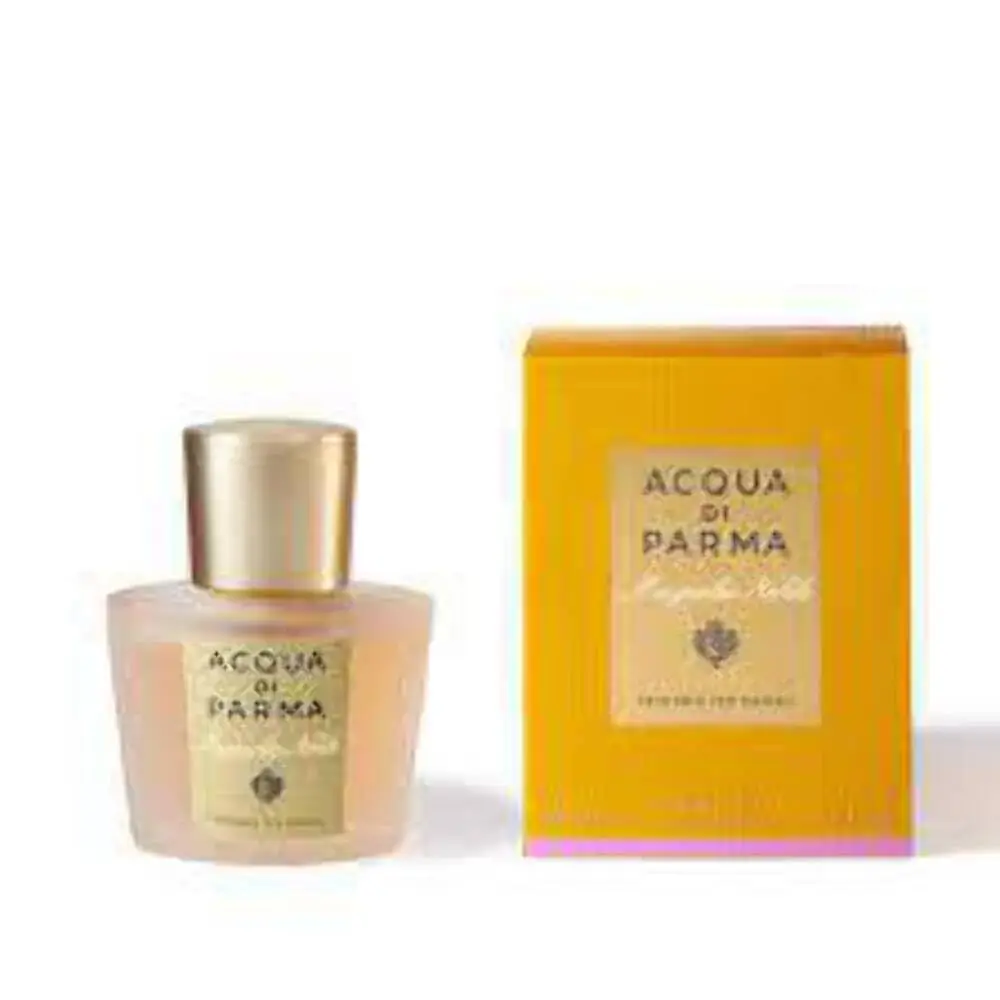 Acqua Di Parma Magnolia Nobile hair mist with bergamot, pink, and vanilla notes.