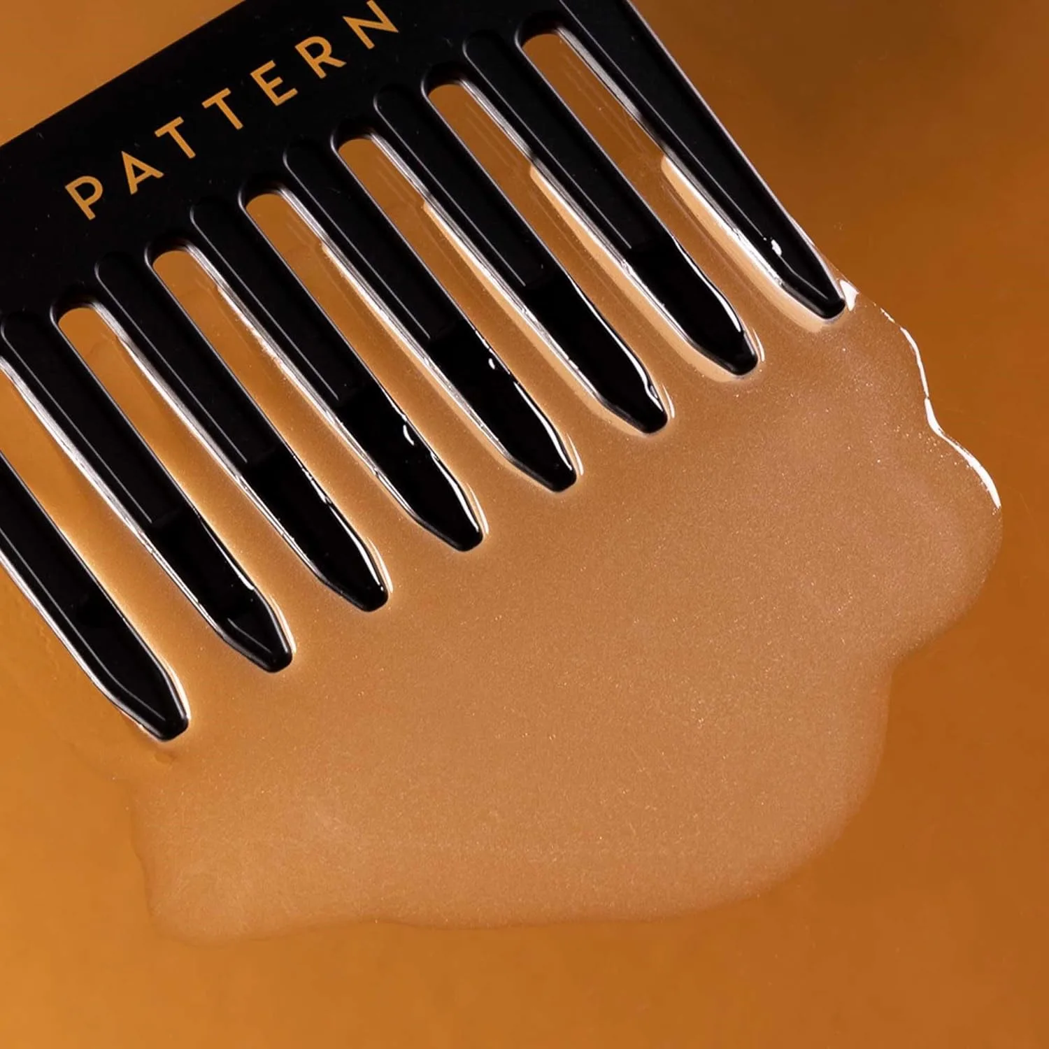 Detangler for Curly Hair - Knots & Tangles - PATTERN Beauty - Image 3