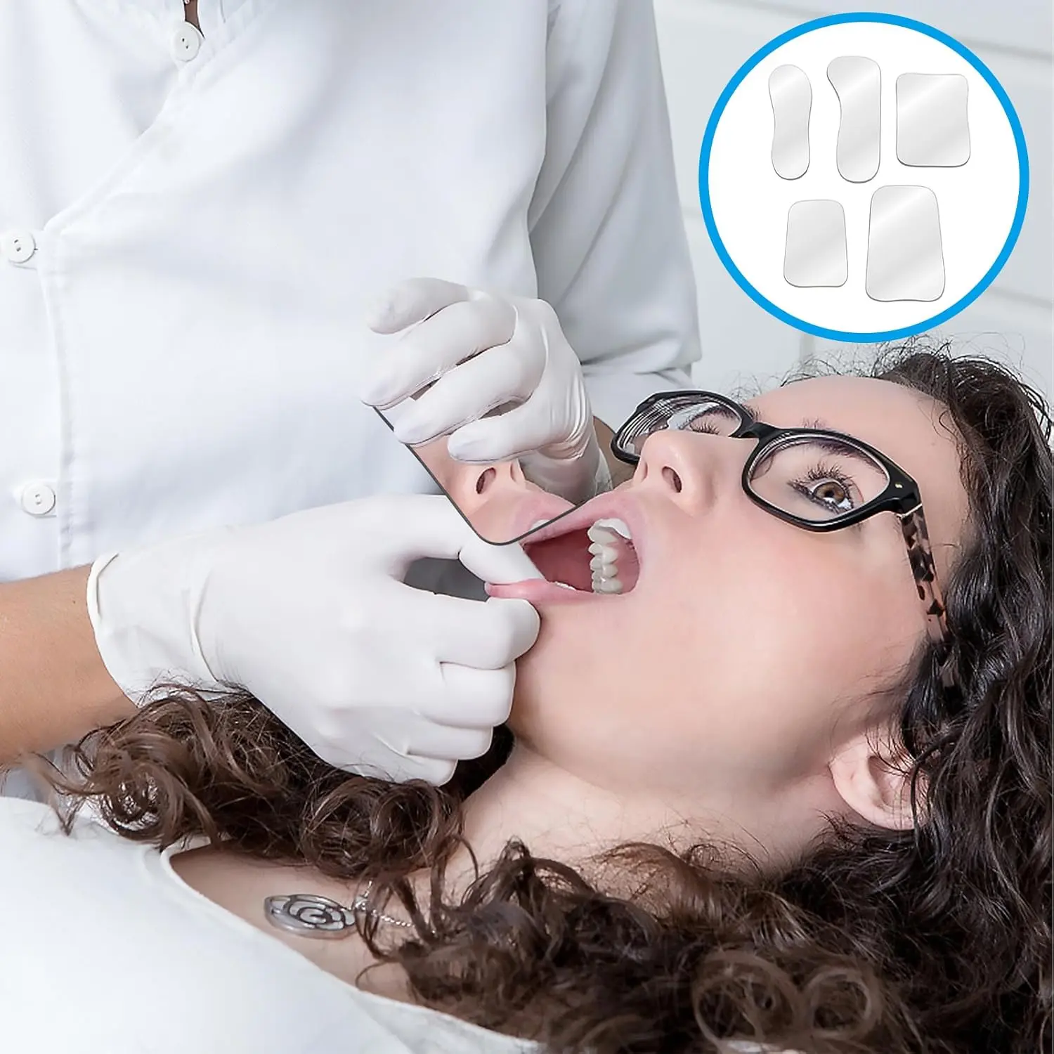 This intraoral dental photography mirror offers clear reflection for detailed mouth inspections and dental photography, aiding in diagnosis and treatment planning.