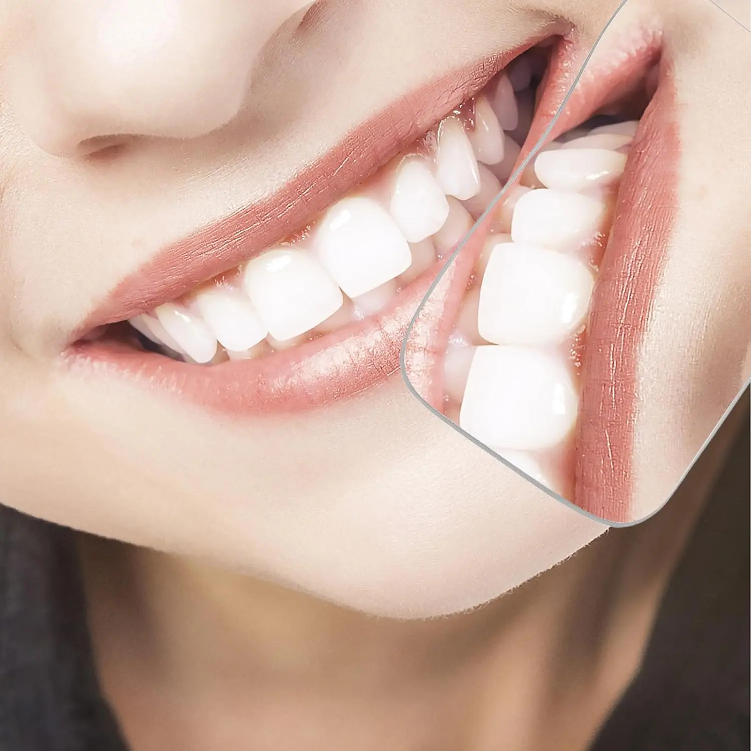 This intraoral dental photography mirror offers clear reflection for detailed mouth inspections and dental photography, aiding in diagnosis and treatment planning.