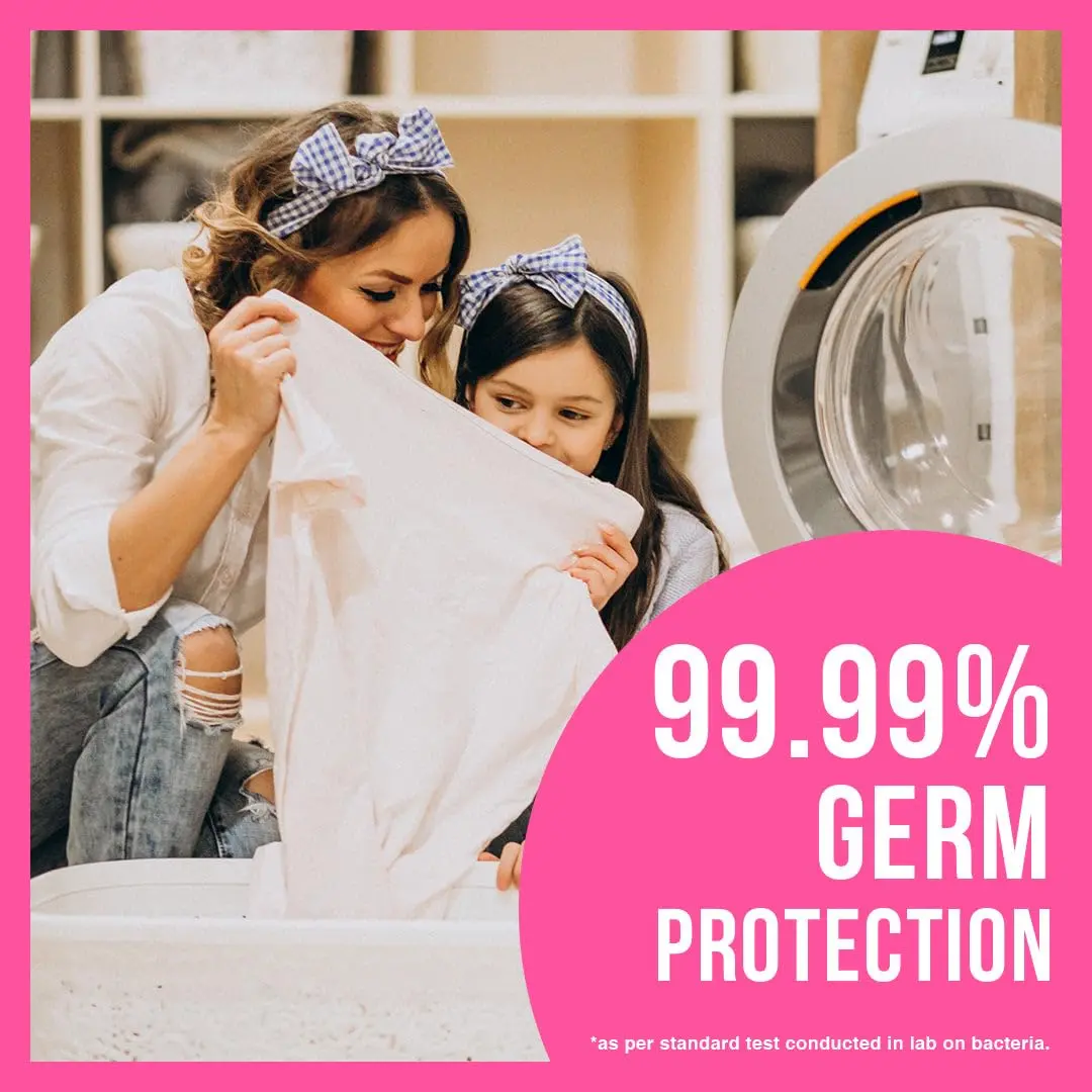 ELO Clean plant-based detergent powder effectively removes tough stains while being gentle on clothes and the environment.