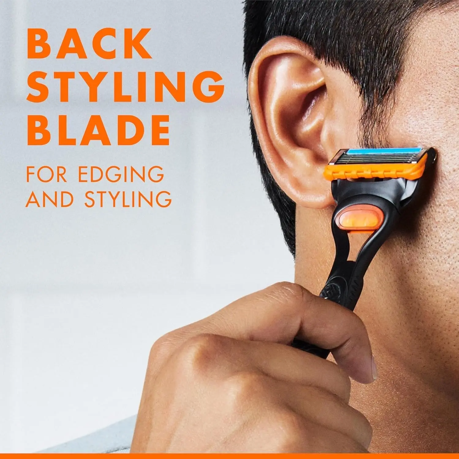 Four Gillette Fusion Power razor blade refills with five blades for a comfortable, close shave and precision trimmer for edging.