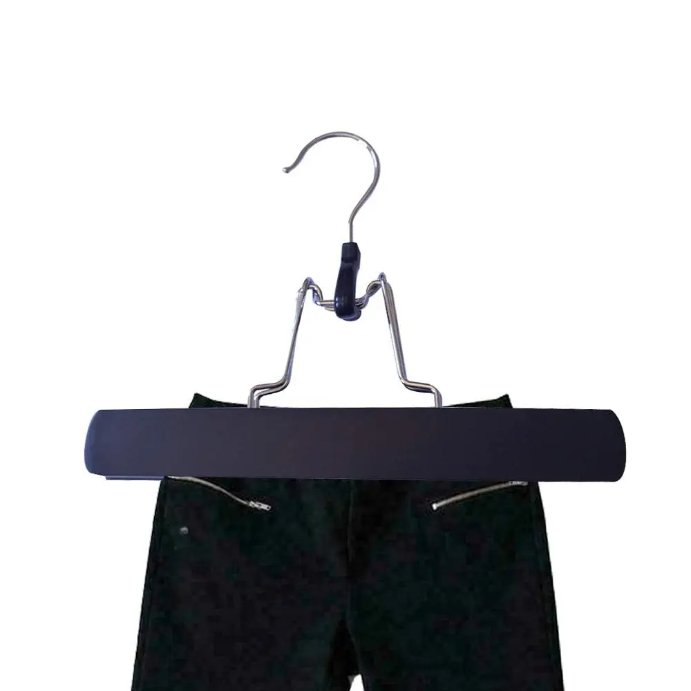 This wooden hair extension hanger features strong anti-slip stickers to securely hold and protect your clip in extensions, wigs, or hair bundles, keeping them tangle-free and in perfect condition.