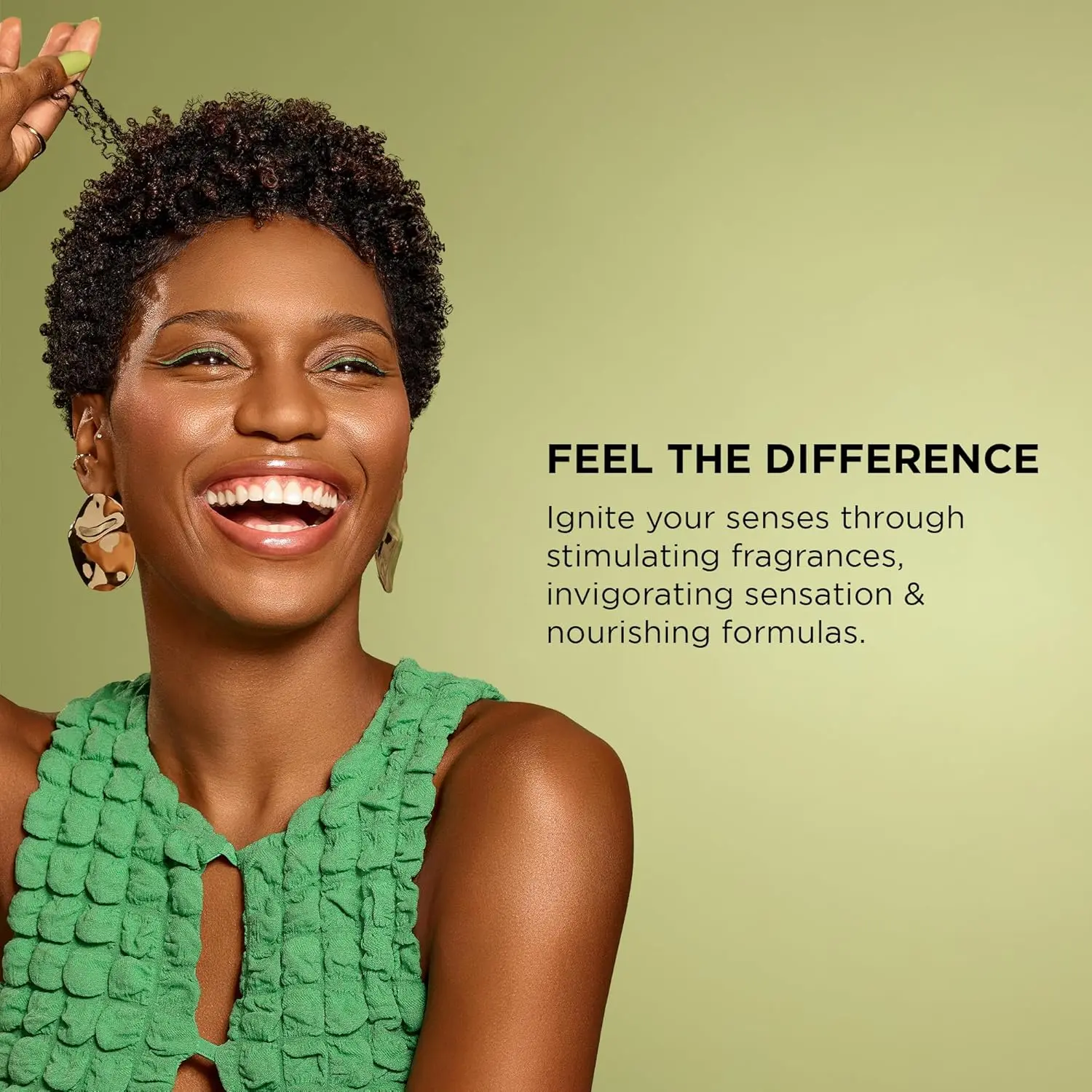 African Pride Feel-It Formula hair oil infused with rosemary, peppermint, and sage to promote healthy hair growth and a nourished, invigorated scalp for all hair types.