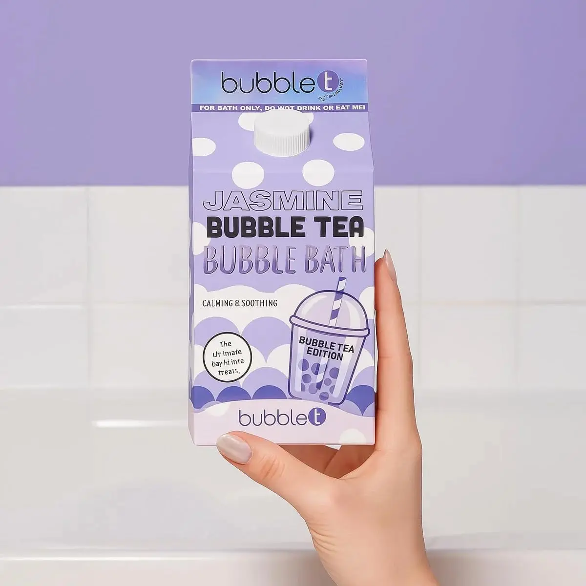 Indulge in a soothing jasmine-scented bubble bath milk, inspired by bubble tea, perfect for gentle cleansing and relaxation on all skin types.