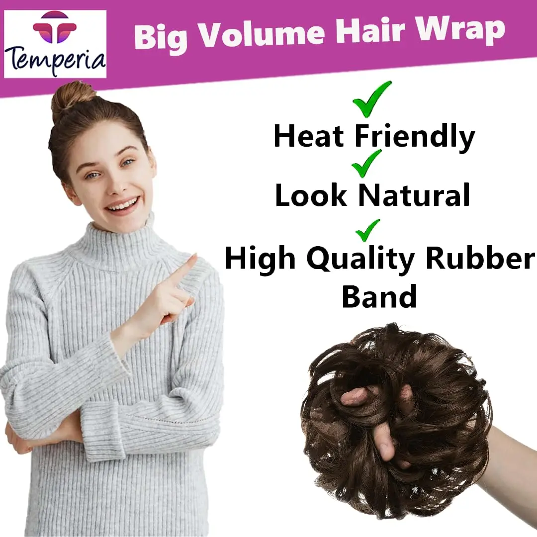 This natural brown messy bun hair extension instantly adds volume and effortless style to your hair, creating a fuller and more luxurious look.