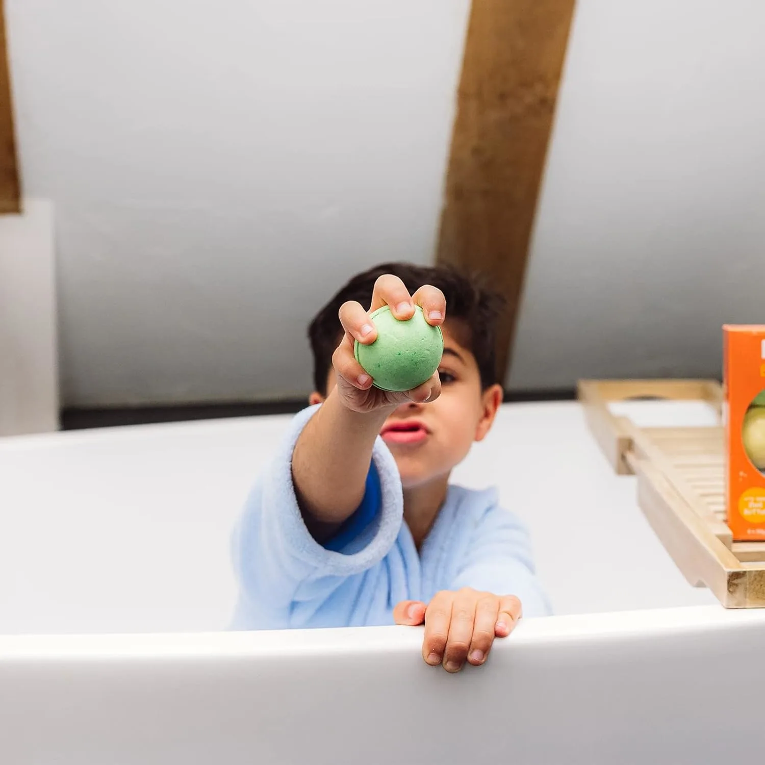 Mini U Bath Bomb - Vegan Kids Bathtime Fun! - Image 3