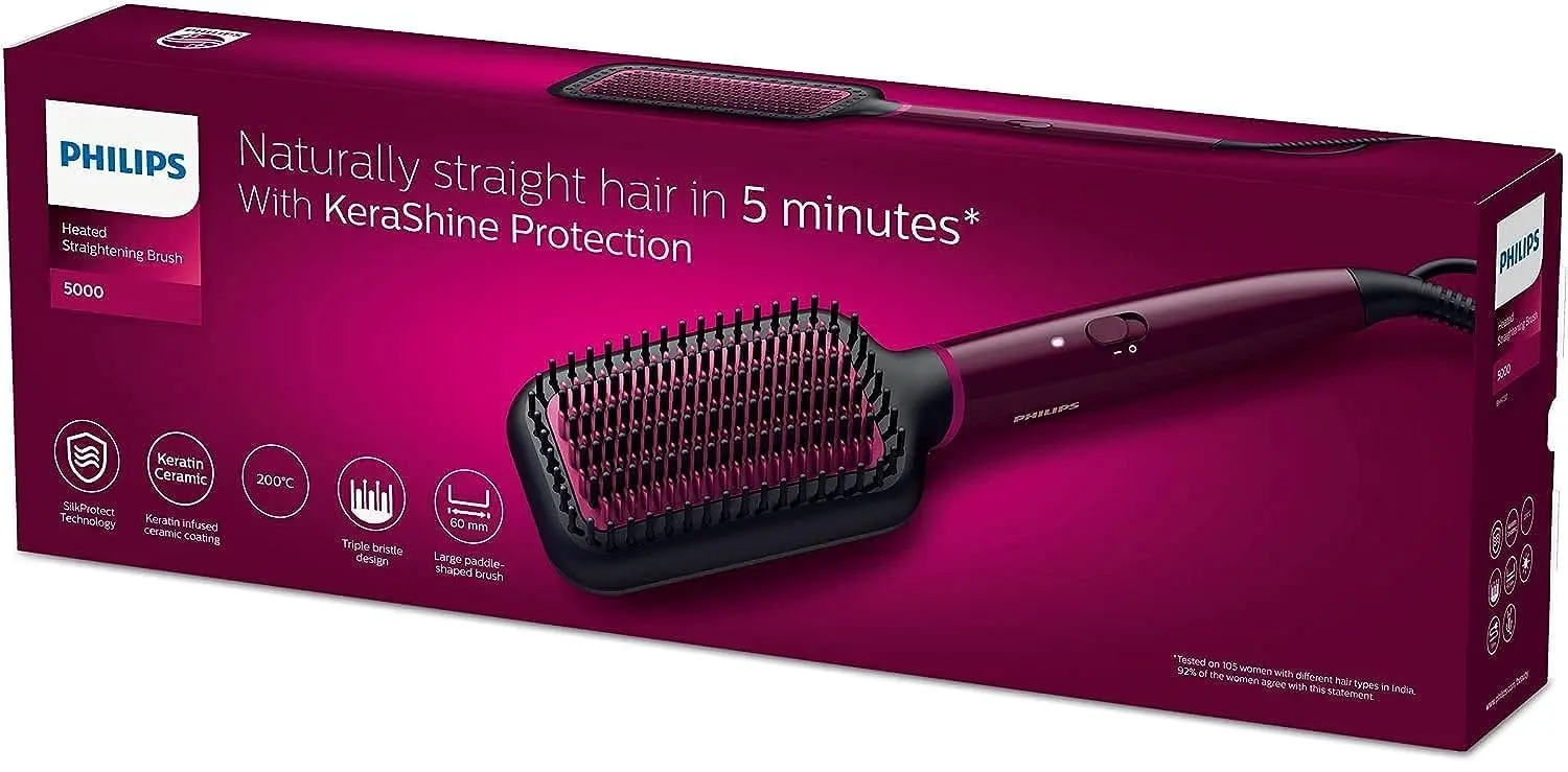 The PHILIPS BHH730/03 heated straightening brush quickly creates naturally straight hair with ThermoProtect technology and keratin-infused ceramic coating, minimizing heat damage.