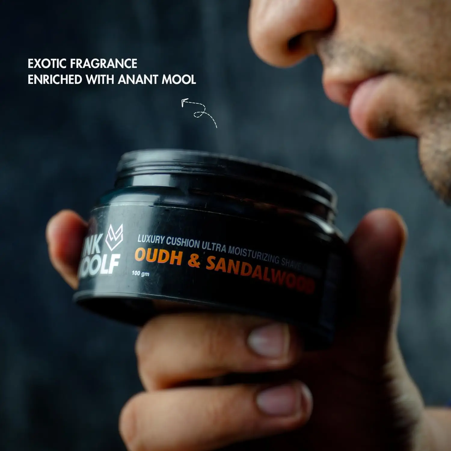 Pink Woolf shaving combo for men with a blue handled synthetic shaving brush and Oudh & Sandalwood shaving cream for a close, comfortable shave.