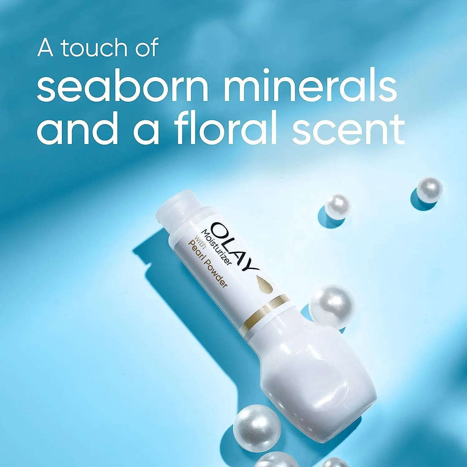 Four Venus Radiant Skin razor refills with Olay Pearl Powder moisturizer and a floral scent, designed to leave skin feeling fresh and smooth.