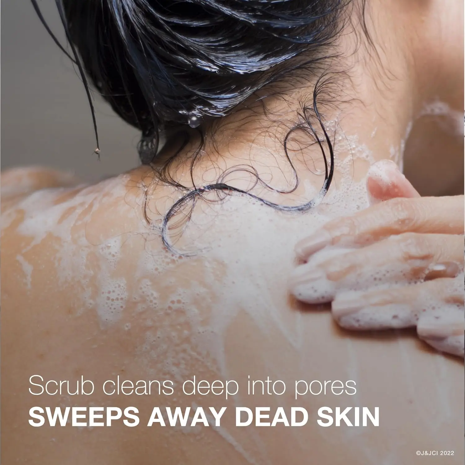 Neutrogena oil-free acne body scrub with salicylic acid exfoliates and treats breakouts on back, chest and shoulders.
