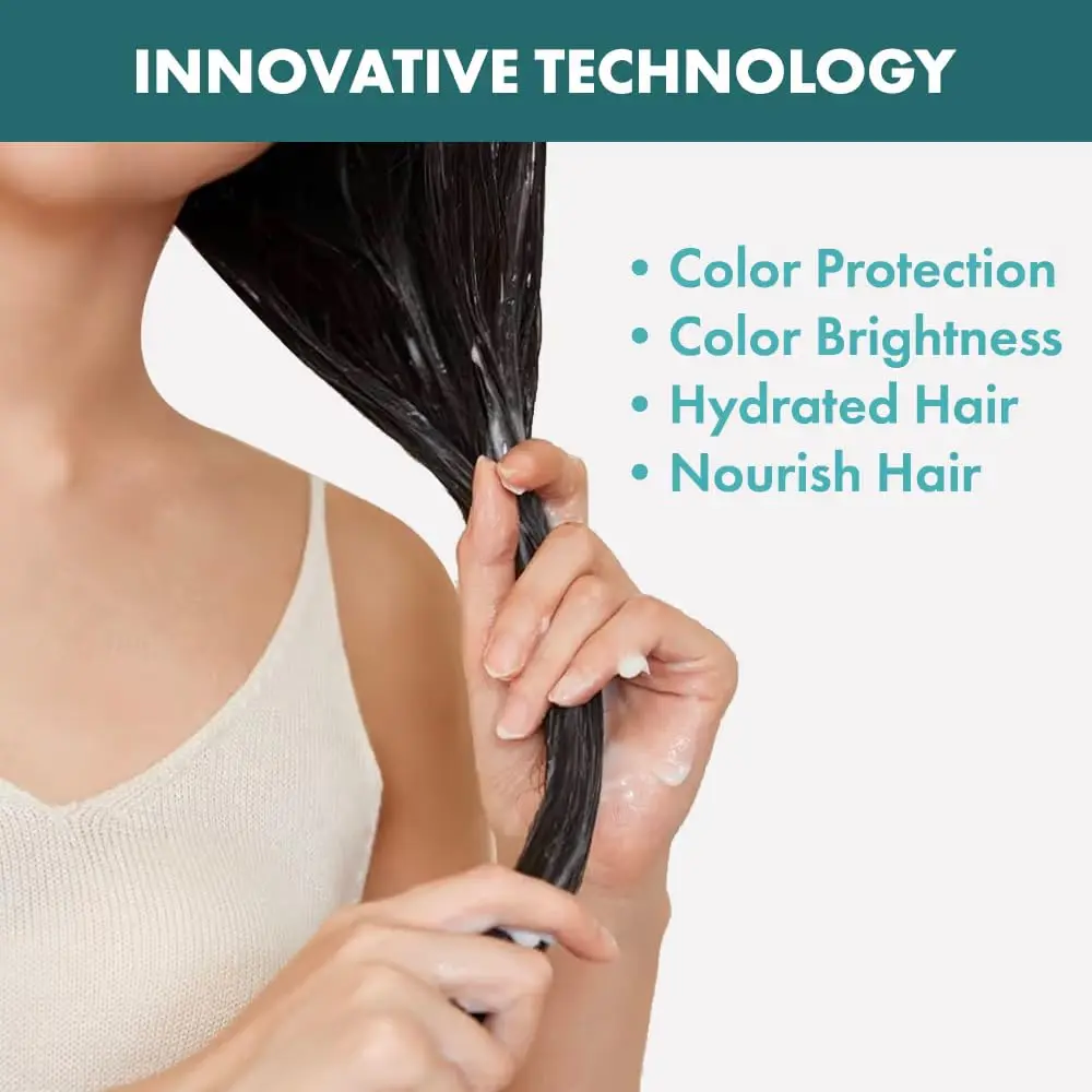 Alfaparf Milano Reconstruction Reparative Mask deeply nourishes and repairs damaged hair, increasing resistance to breakage.