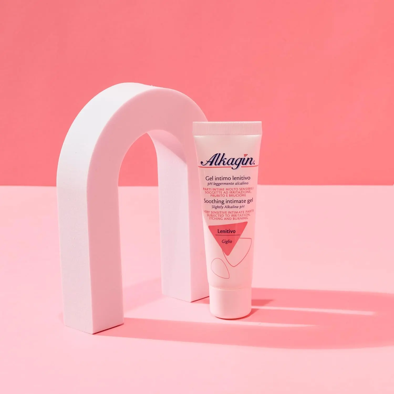 Alkagin Intimate Soothing Gel provides cooling, moisturizing, and protective relief for sensitized vaginal mucosa.