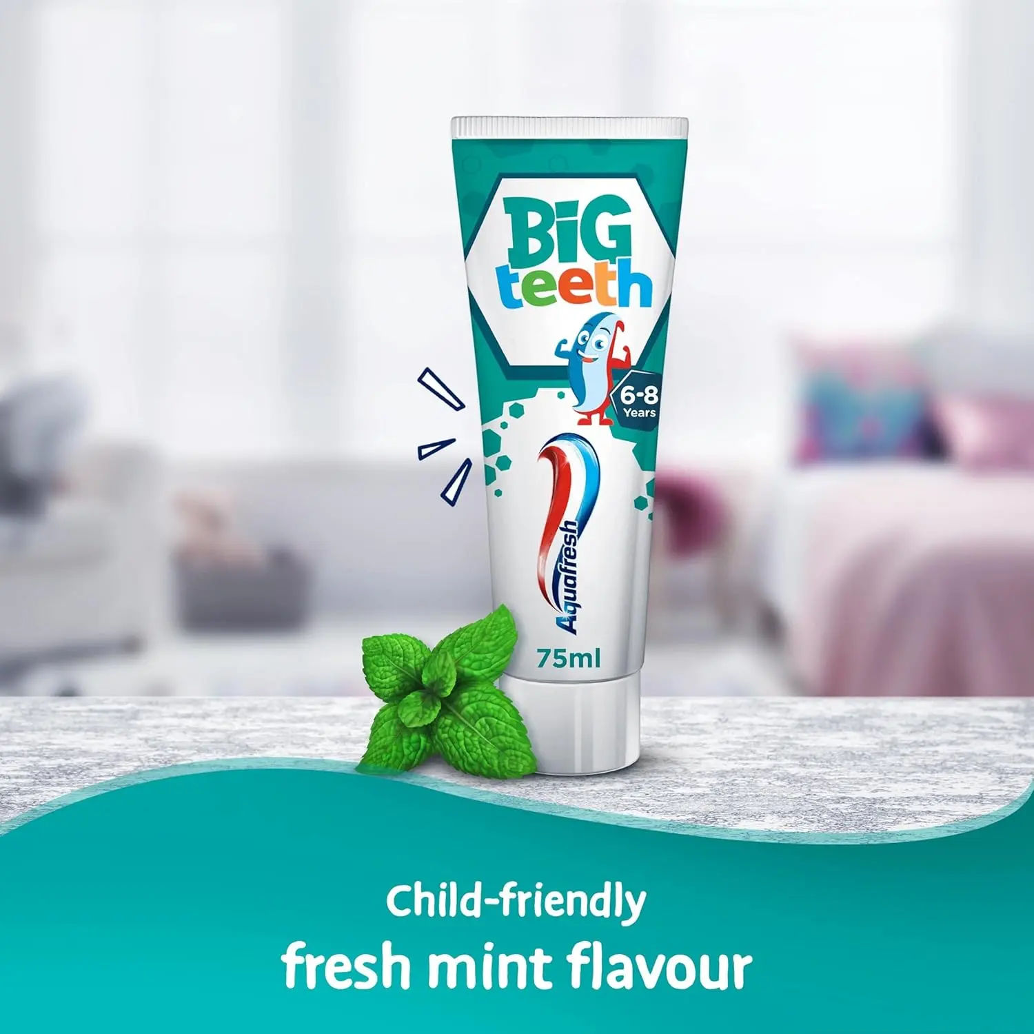 Aquafresh Big Teeth toothpaste specially designed for children aged 6-8 years provides lasting protection for new permanent teeth.