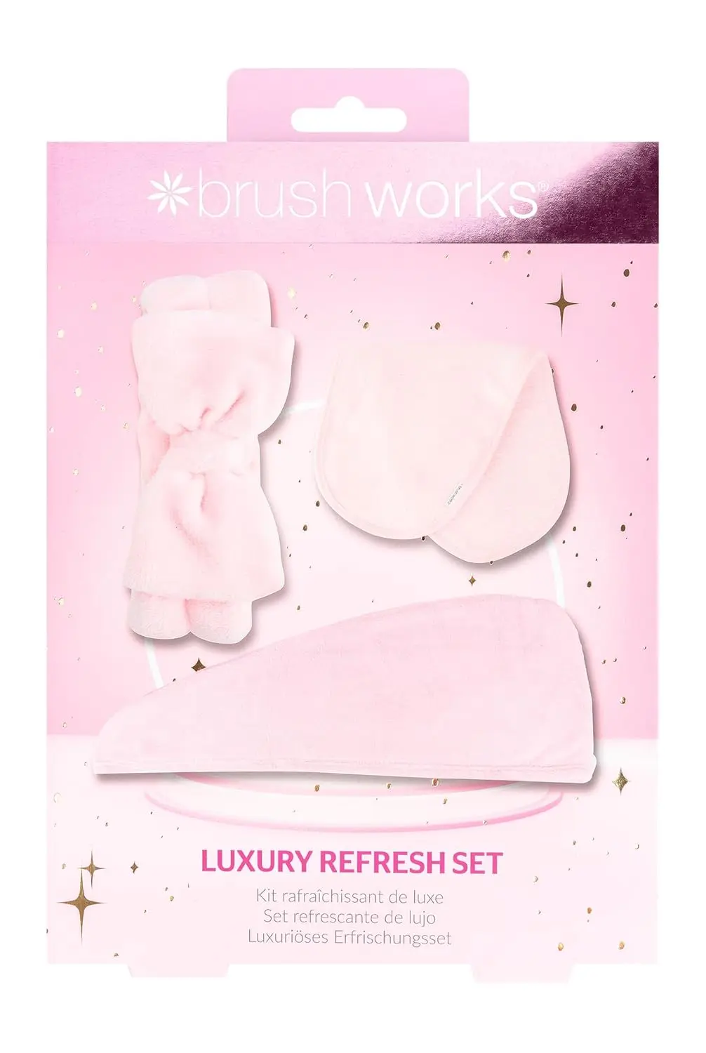 The Brushworks Refresh Set features a microfibre hair towel, a makeup remover cloth and a soft headband, for a complete and cruelty-free beauty routine.