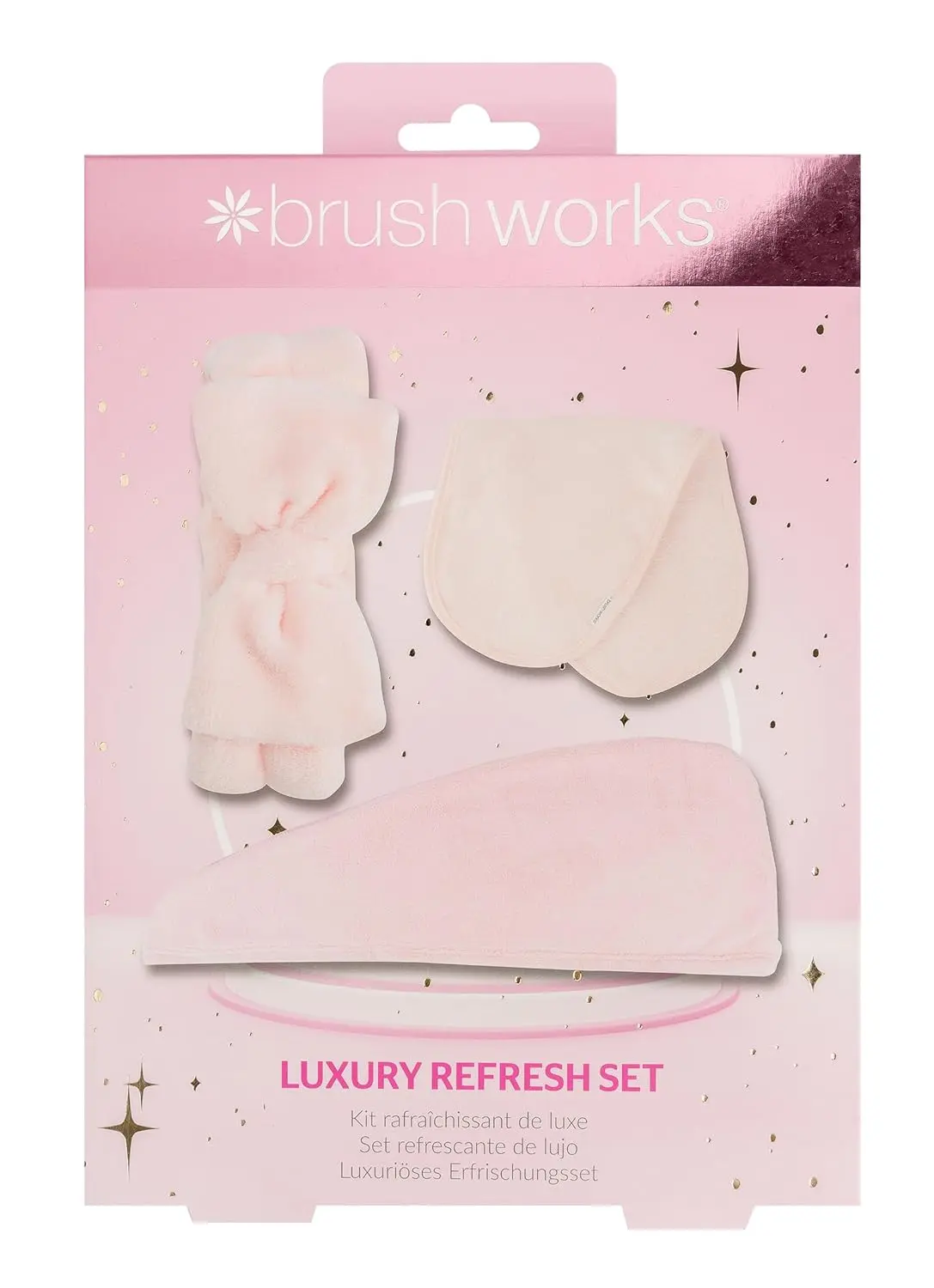 The Brushworks Refresh Set features a microfibre hair towel, a makeup remover cloth and a soft headband, for a complete and cruelty-free beauty routine.