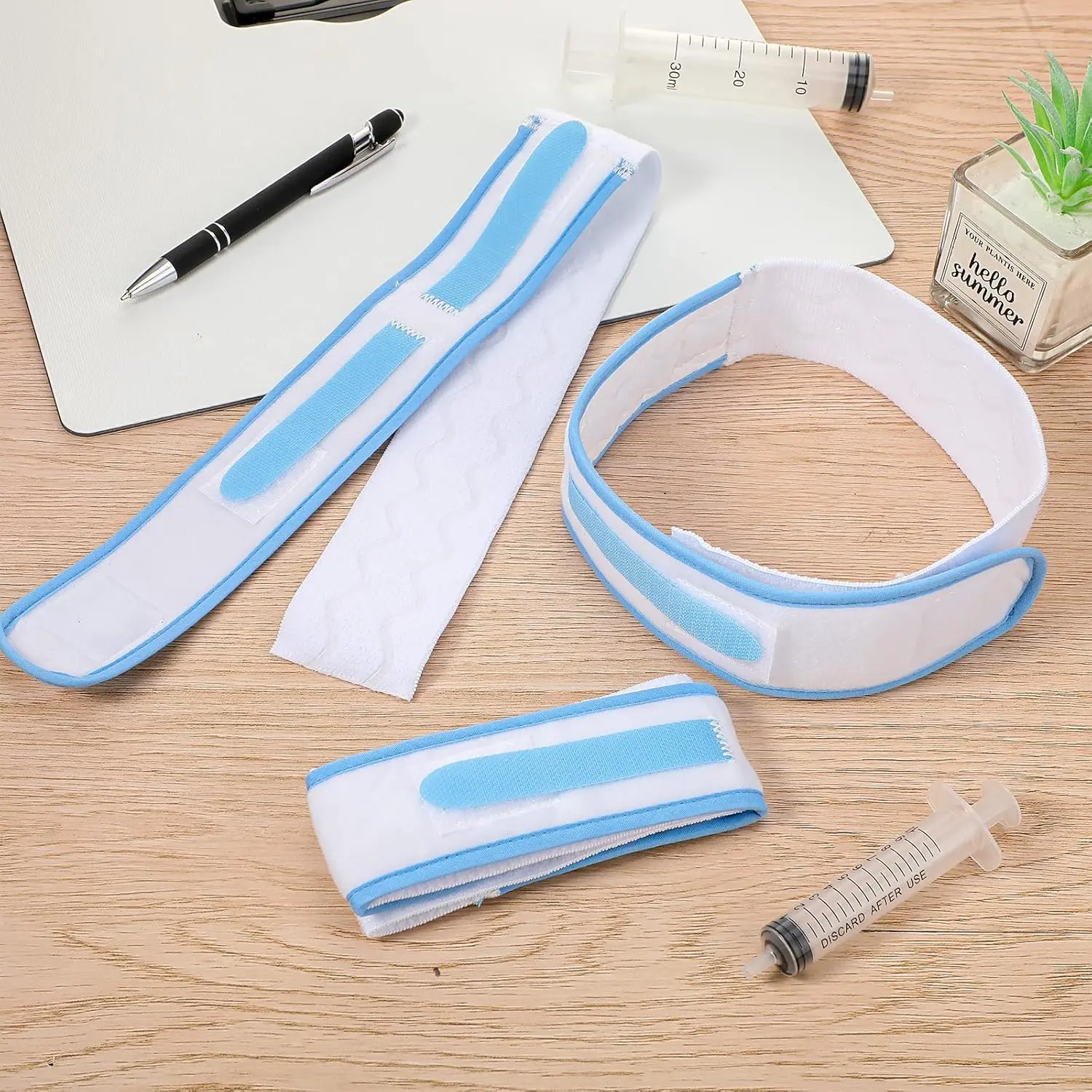 Comfortable and adjustable catheter leg strap holder secures the urinary drainage bag, preventing slipping and providing stability for men and women.