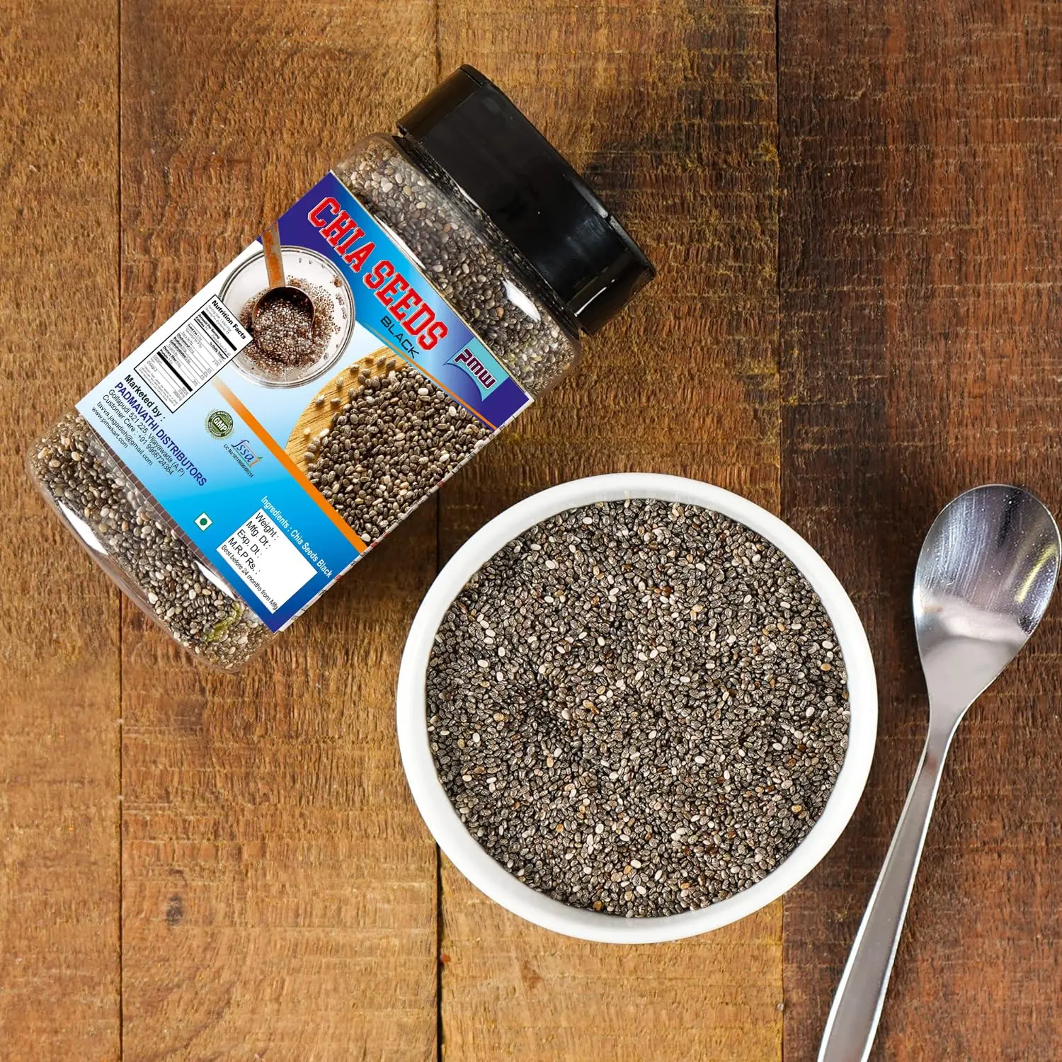 100 grams of chia seeds for health and weight management.