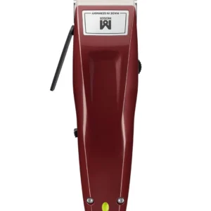 This durable and flexible Moser cordless hair clipper features a high-grade stainless steel blade set to keep you cool and comfortable.