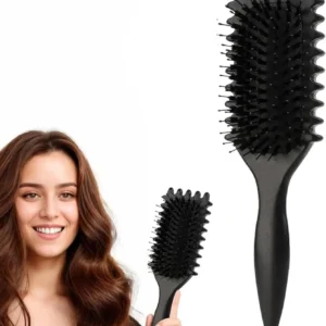 This black curl defining brush is designed for detangling, combing, shaping and defining curls for women and men, reducing pulling and curl separation.