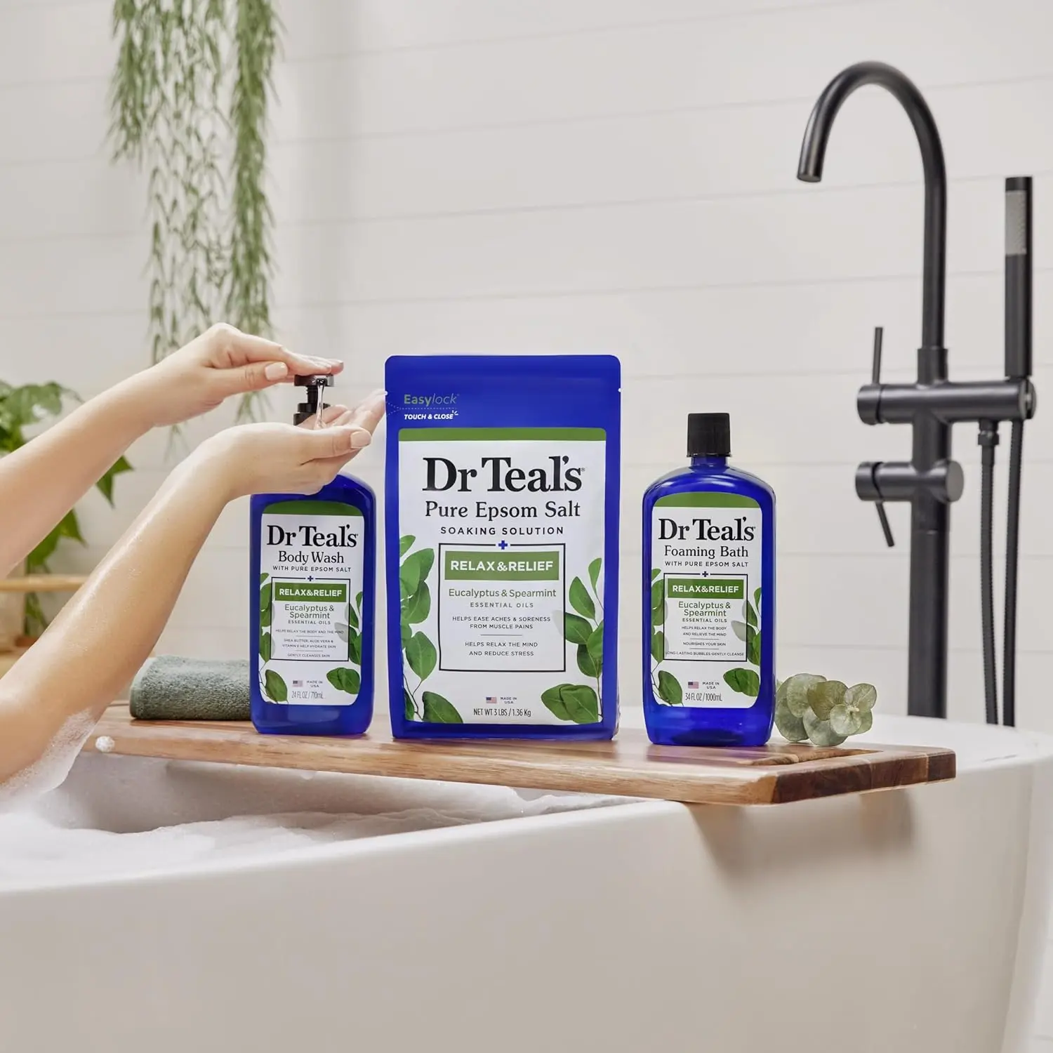 Dr Teal's Eucalyptus and Spearmint Foaming Bath with Epsom Salt helps relax the mind and refresh skin, perfect for your self-care routine.