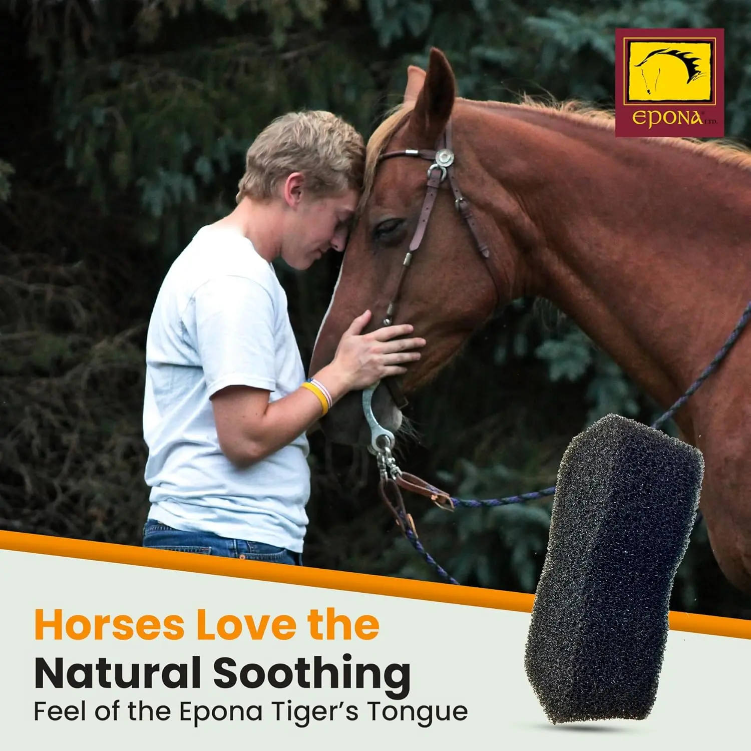 The EPONA Tiger's Tongue Horse Groomer deep cleans embedded dirt, dung, and dried sweat, leaving a horse's coat clean and refreshed.