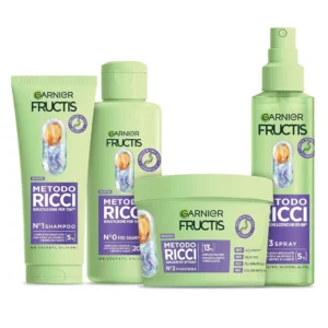Garnier Fructis Curls Routine moisturising hair care set designed for dry, brittle curls, featuring pre-shampoo, shampoo, hair mask and spray for nourished and radiant looking curls.