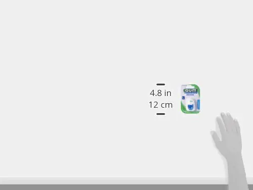 GUM Easy Floss glides easily between tight teeth, effectively removing plaque and keeping gums healthy with its shred-resistant design.