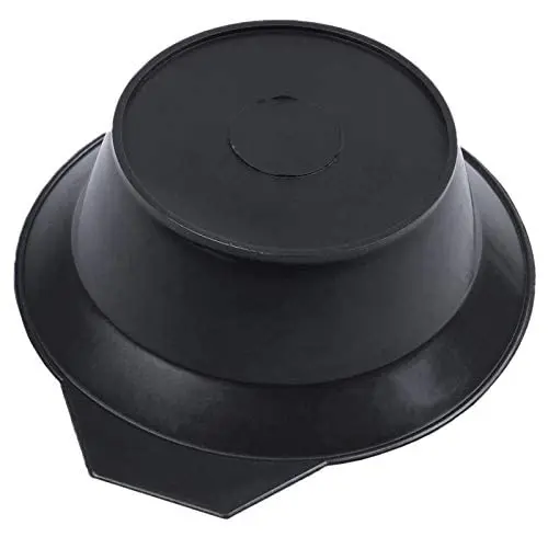 This four-piece black hair dye kit includes brushes, a comb, and a mixing bowl, perfect for salon or home hair coloring and treatments.