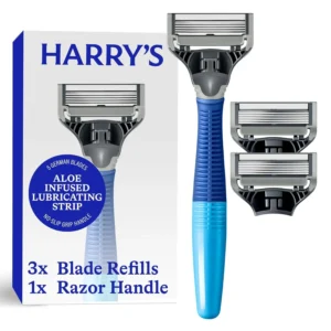 Harry's ocean blue shaving kit for men includes a razor handle and three German-engineered blade refills for a smooth and comfortable shave.