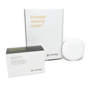 This kit includes 50 packets of Invisalign cleaning crystals and a cleaning tub to remove plaque and keep your aligners clear and hygienic in just 15 minutes.