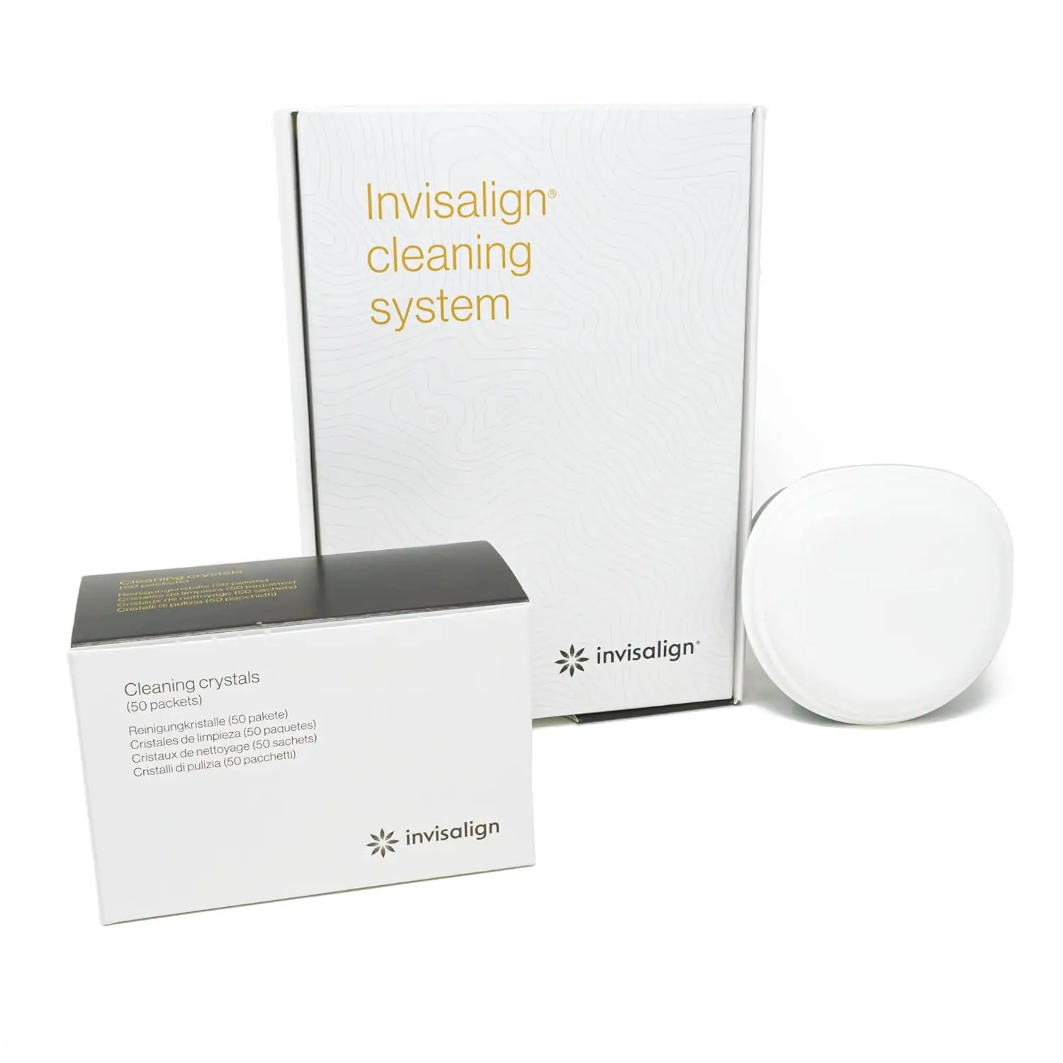 This kit includes 50 packets of Invisalign cleaning crystals and a cleaning tub to remove plaque and keep your aligners clear and hygienic in just 15 minutes.