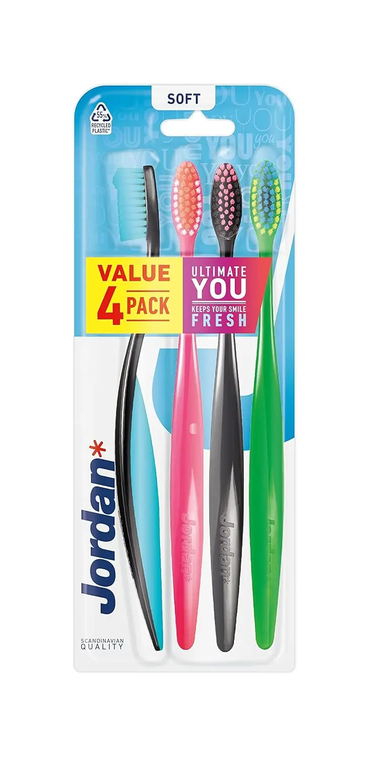 This four-pack of Jordan Ultimate You soft bristle toothbrushes feature an active tip for better reach and an ergonomic handle with a comfortable rubber grip.