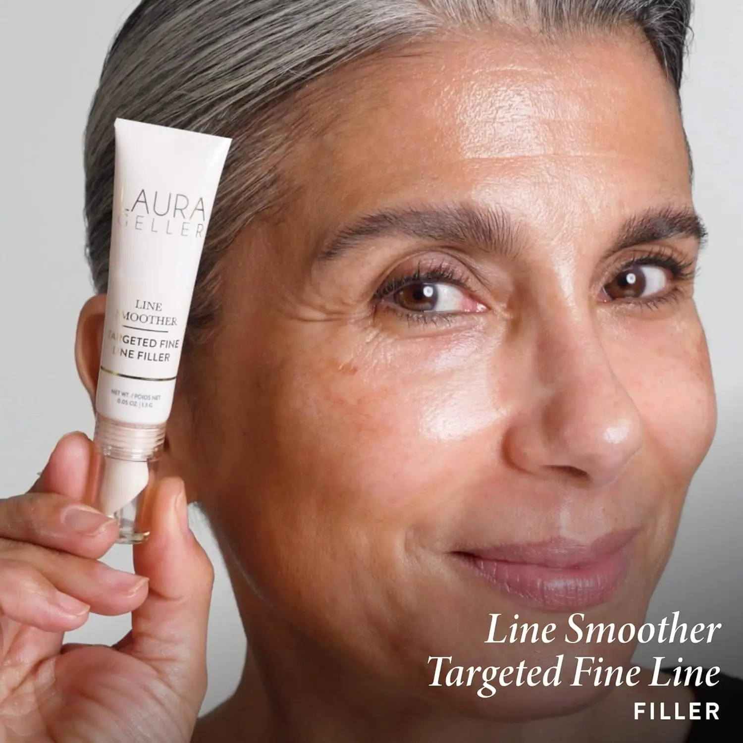 This is the LAURA GELLER NEW YORK Line Smoother Kit in Fair, designed to smooth the appearance of lines and imperfections.