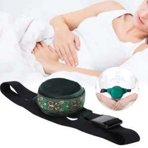 This portable smokeless moxibustion box with pure copper burner and soft velvet cloth cover provides soothing moxa heat therapy for pain relief and improved circulation.