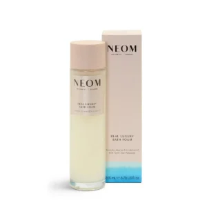 Indulge in a relaxing bath with Neom Real Luxury Bath Foam, infused with natural lavender, jasmine, and Brazilian rosewood fragrances to de-stress and soften skin.