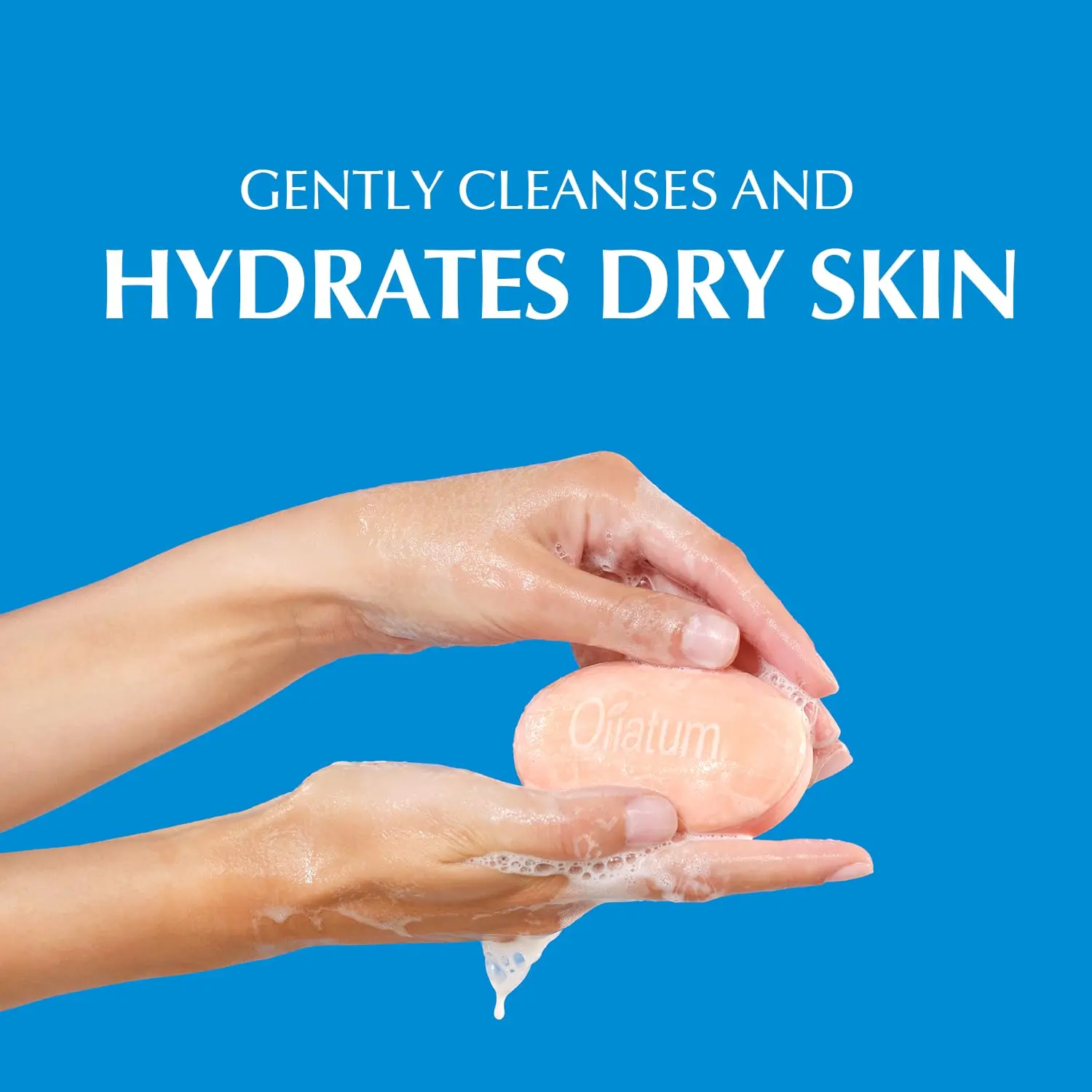 Oilatum Gentle Cleansing Bar is a soap-free emollient bar that hydrates and cleanses dry, eczema-prone, and sensitive skin, protecting the skin's natural barrier.