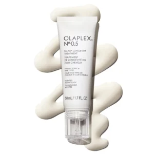 This Olaplex scalp treatment moisturizes and soothes the scalp while strengthening the barrier for healthy, shiny hair.