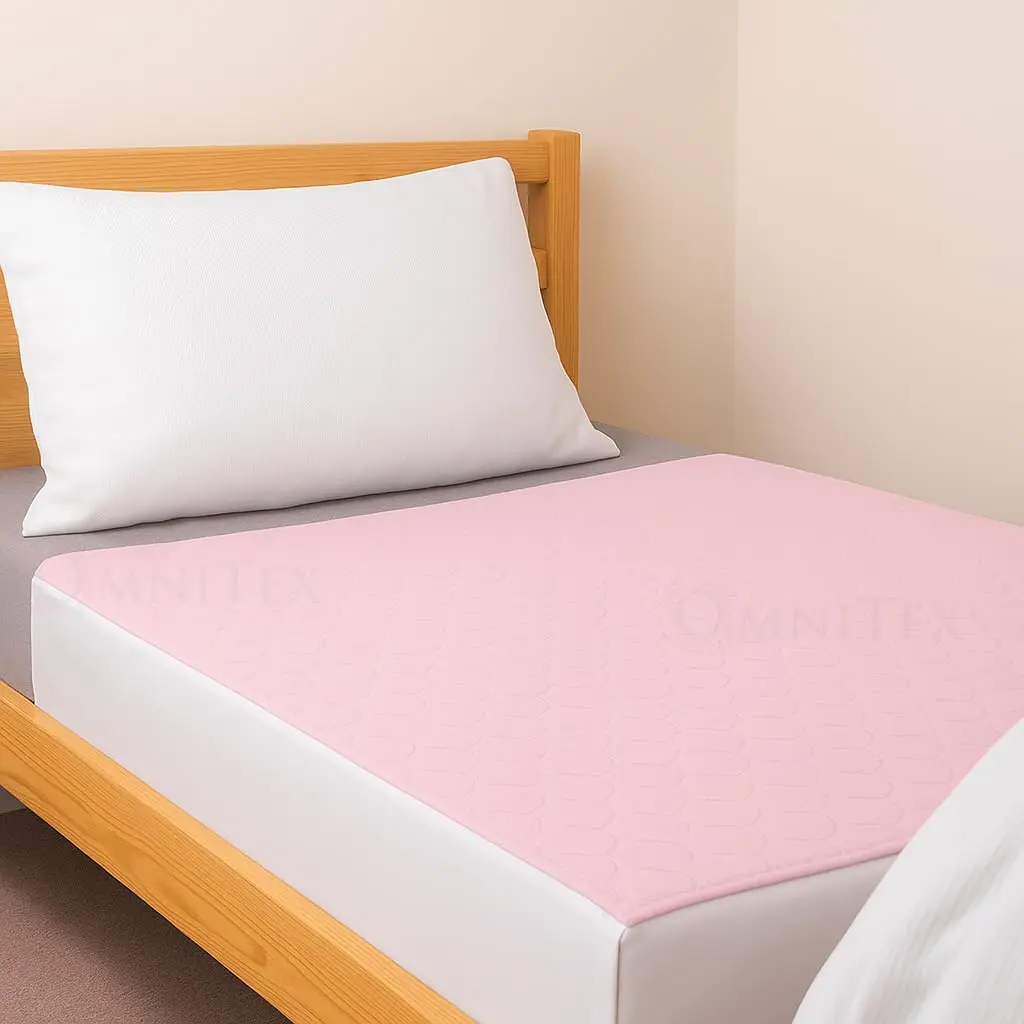 This Omnitex 90x90cm washable bed pad with tucks offers 3 litres of absorption for premium protection against incontinence, reducing the risk of bed sores.