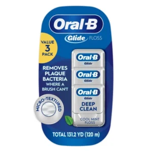 Three-pack of Oral-B Glide Pro-Health Deep Clean Cool Mint floss that slides easily to help prevent gingivitis.
