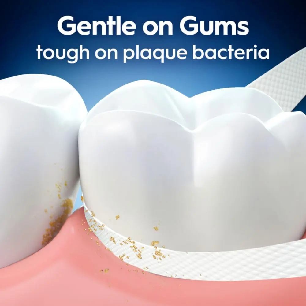 Three-pack of Oral-B Glide Pro-Health Deep Clean Cool Mint floss that slides easily to help prevent gingivitis.