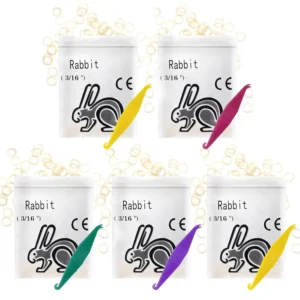 This image shows Annhua orthodontic elastics bands made of high-quality natural rubber, including 500 pieces of braces rubber bands and 5 placers for correcting teeth gaps and crooked teeth.