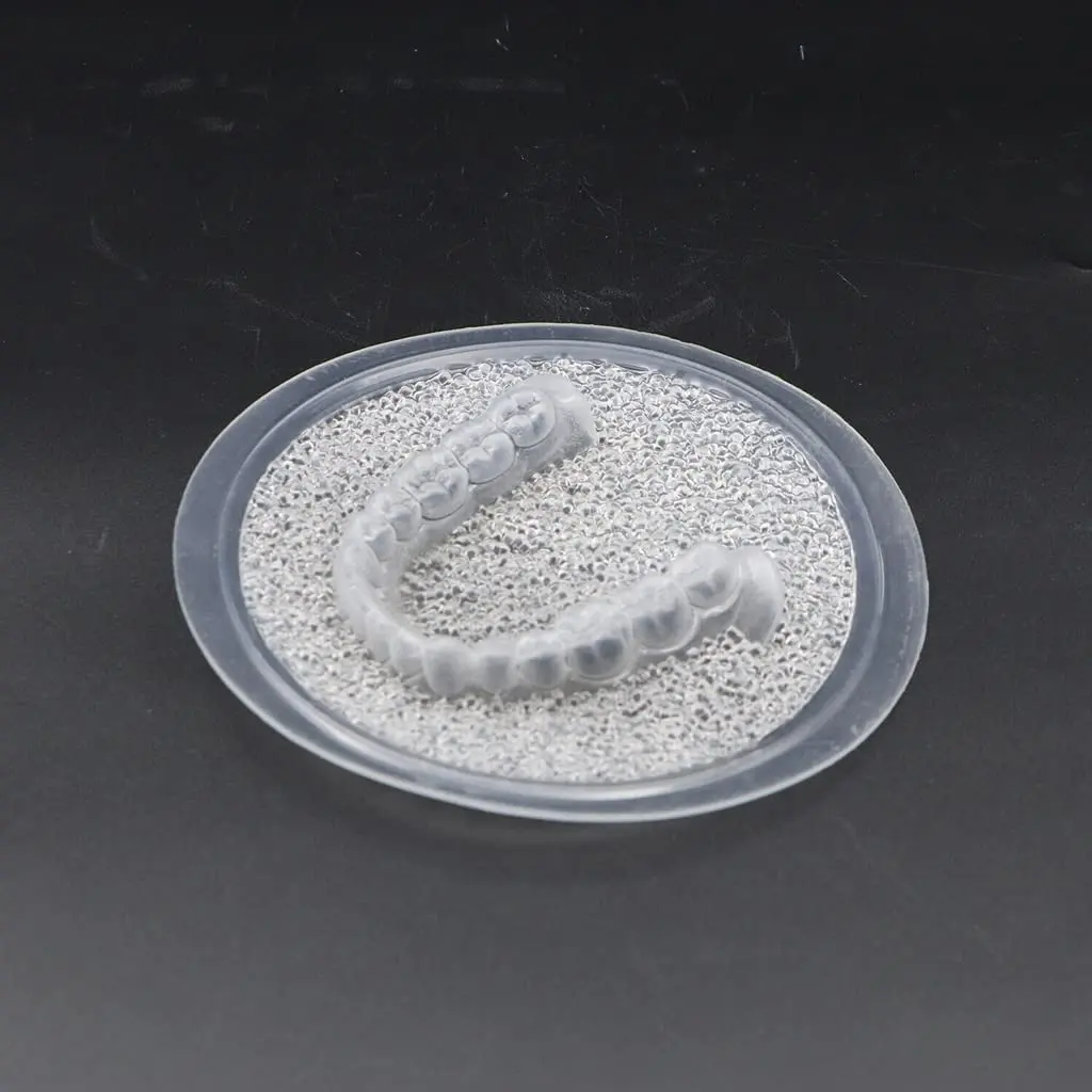 Round 1.0mm hard orthodontic splint sheet thermoforming material with no impurities, scratches, bubbles, or odor after heating, designed as a retainer and molar teeth protection sleeve, and 120mm in diameter.