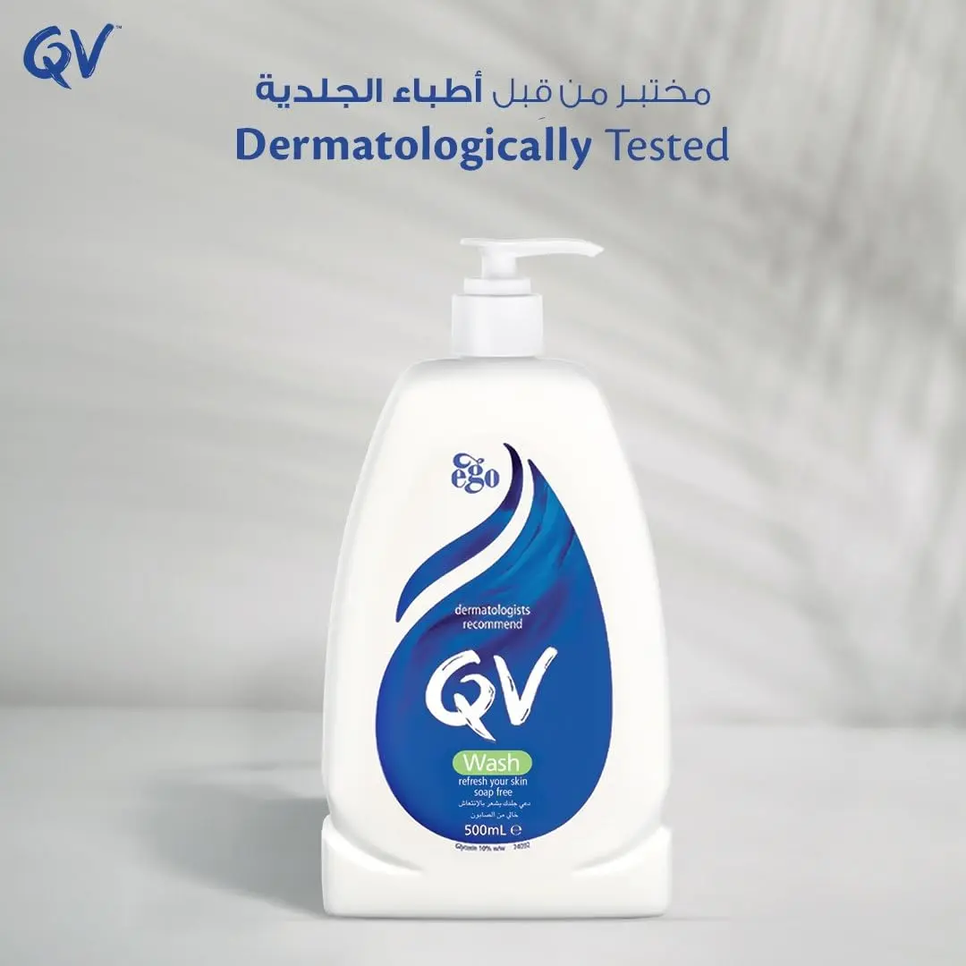 Bottle of QV Wash, a soap-free and fragrance-free cleanser for sensitive and dry skin, recommended by dermatologists for daily face and body use.
