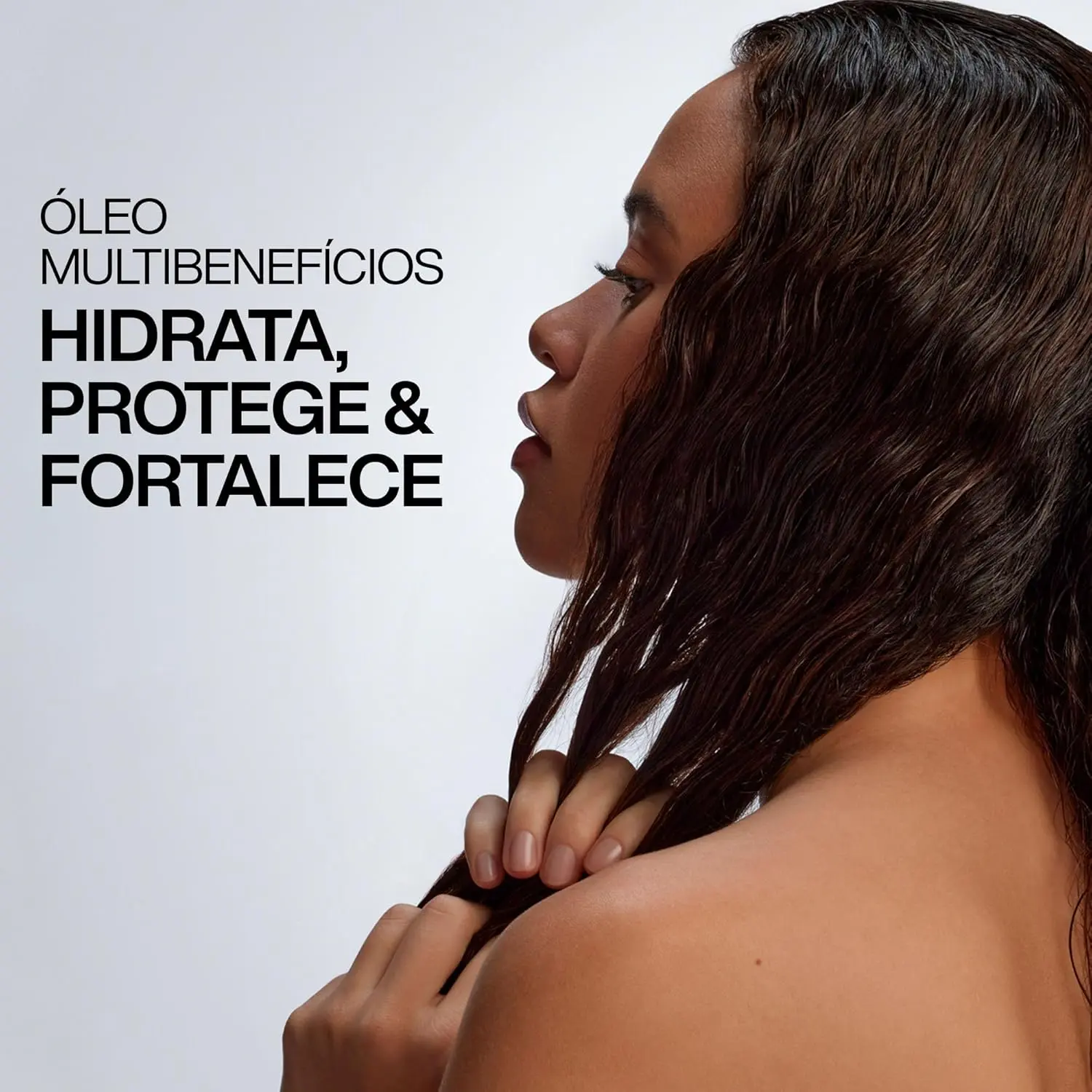 Redken All Soft Argan-6 Oil deeply conditions dry, damaged hair, adding softness and shine thanks to its argan oil-infused formula.