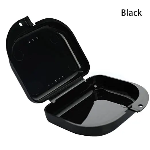 Black retainer box made of sturdy plastic, ideal for storing and protecting mouth guards, dentures, and orthodontic retainers, keeping them safe, clean, and free from damage and bacteria.