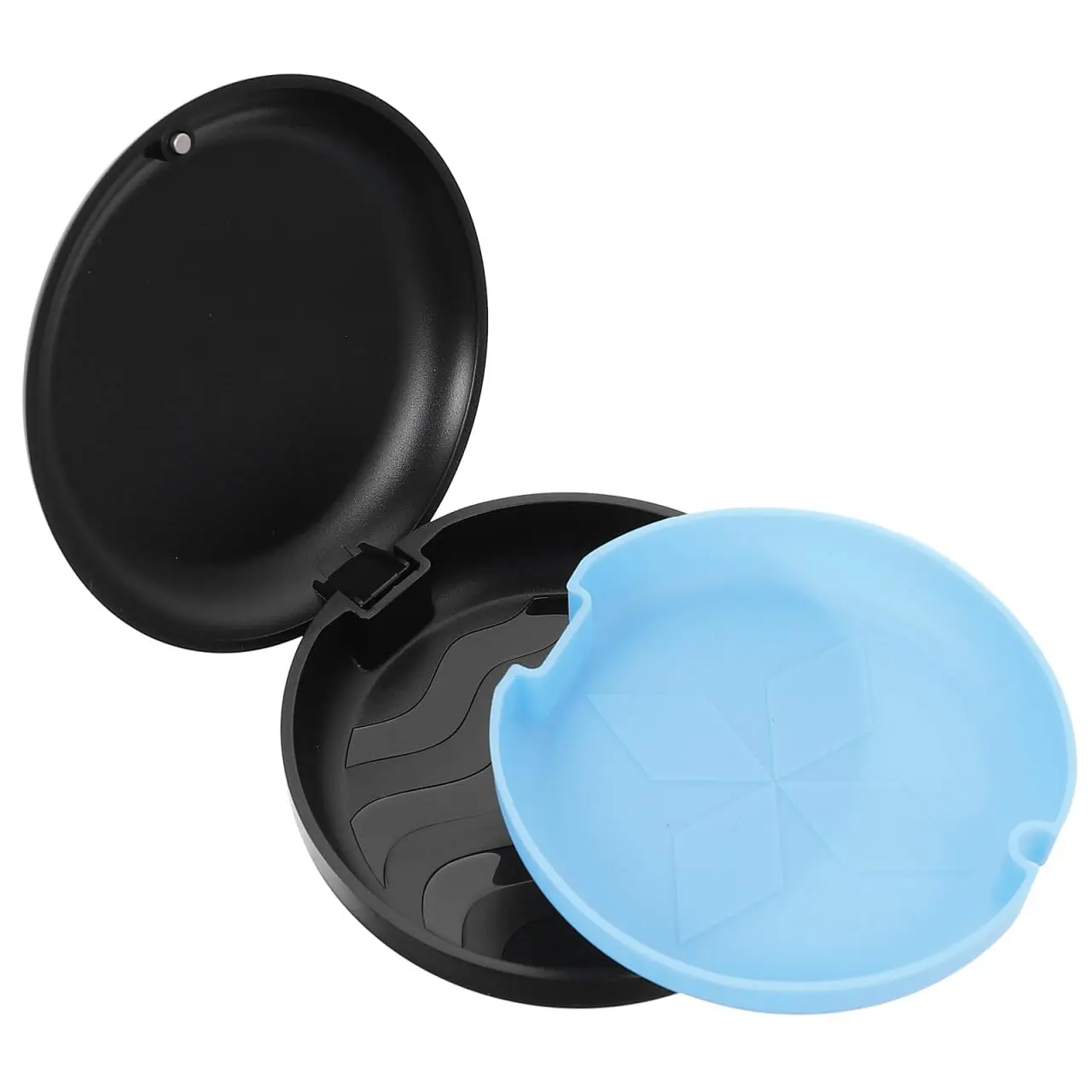 Alipis compact cube retainer case securely stores dental aligners, dentures, mouth guards and night guards, protecting them from dirt during travel.