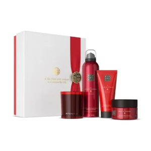 This RITUALS Ayurveda gift set includes four personal care products with a harmonizing fragrance of Indian rose and sweet almond oil for a soothing and balancing bath and body routine.