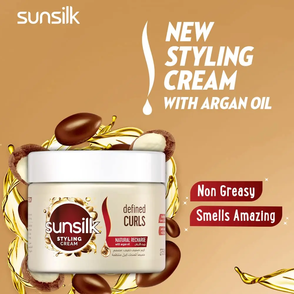 Sunsilk curl cream blended with argan oil for bouncy, defined, non-greasy curls with added volume.