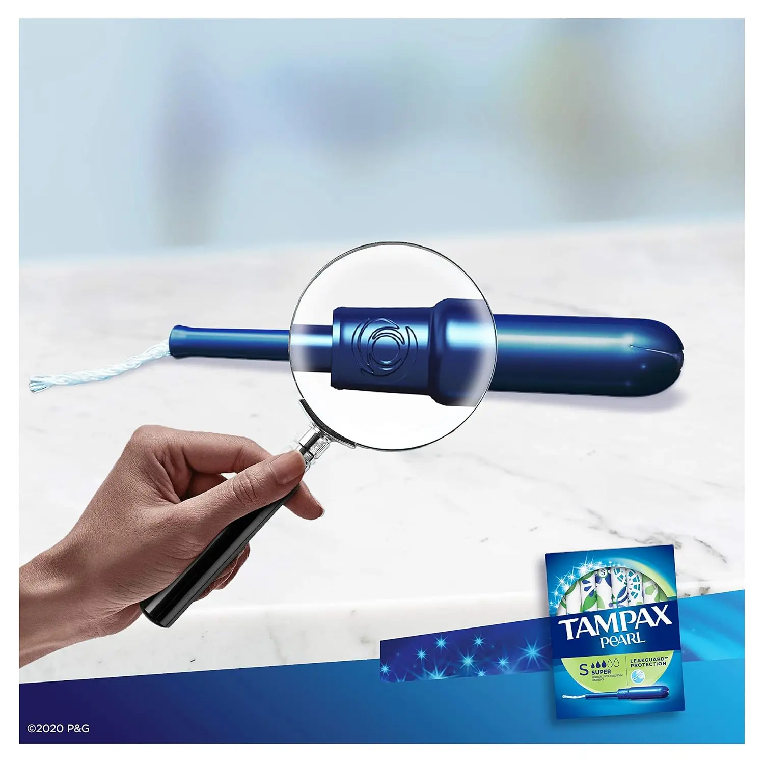 Tampax Pearl super absorbency tampons with a smooth plastic applicator, LeakGuard braid, and CleanGuard layer for comfortable protection against leaks, packaged in a discreet wrapper.